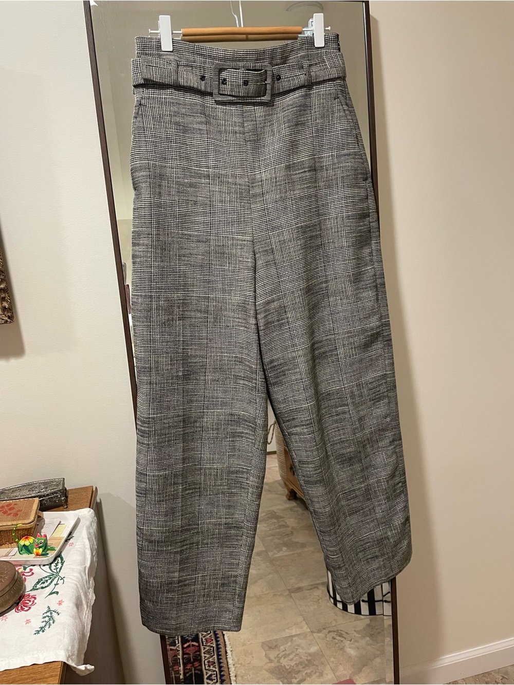 Zara size small high waisted pants
